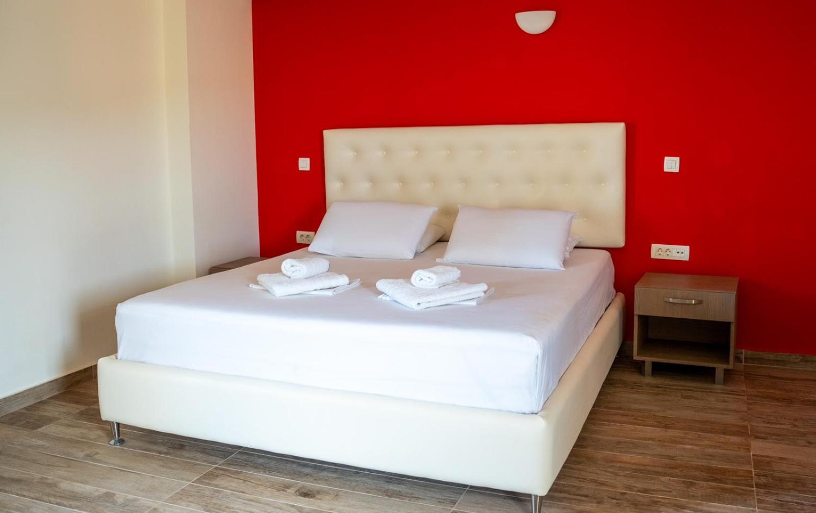 Coralli Hotel Perdika  Ngoại thất bức ảnh