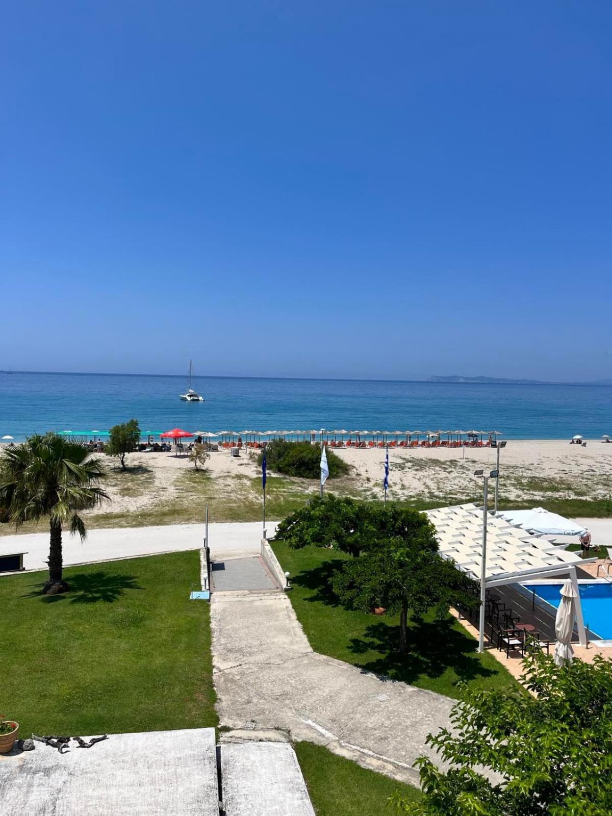 Coralli Hotel Perdika  Ngoại thất bức ảnh