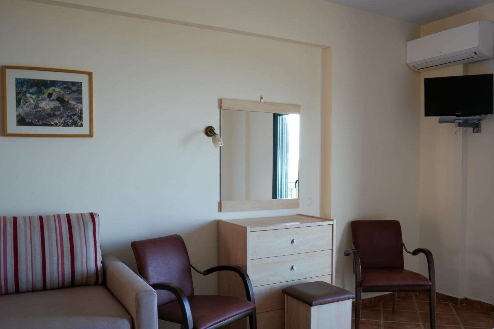 Coralli Hotel Perdika  Ngoại thất bức ảnh